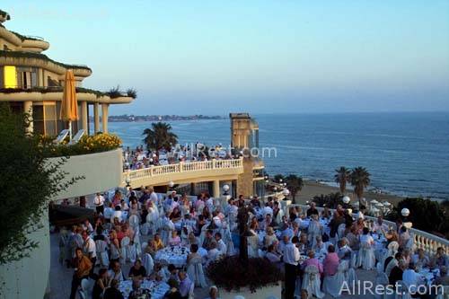 Sunrise Queen Hotel 20